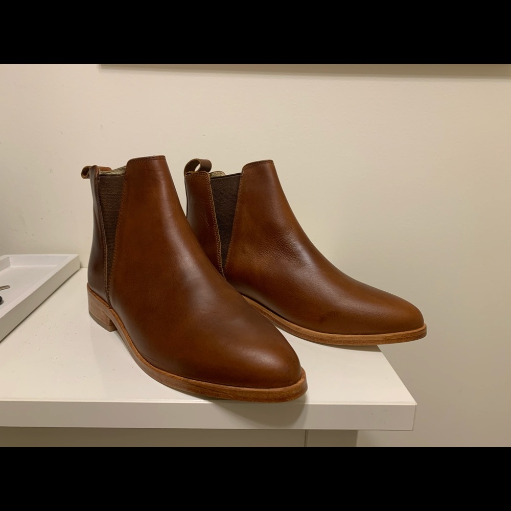New Nisolo Chelsea Boot size 7